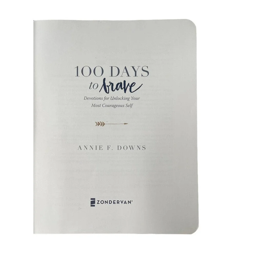 100 Days to Brave Deluxe Edition Brown Leather Bound Devotions Book Annie Downs‎